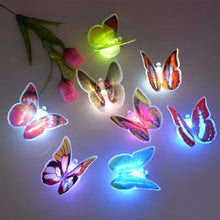 3D illusion lamp with butterfly design.