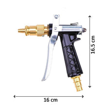 Water spray gun with ergonomic design for easy handling