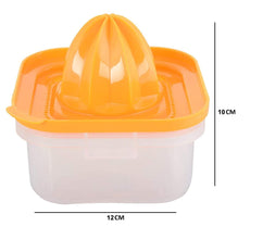 Plastic manual juicer with spout for pouring juice