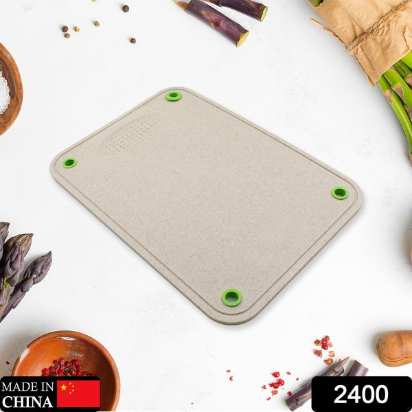 Multi-purpose cutting board, double-sided for various kitchen tasks