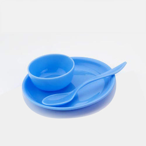 Three-piece snack set including a spoon, bowl, and dish.